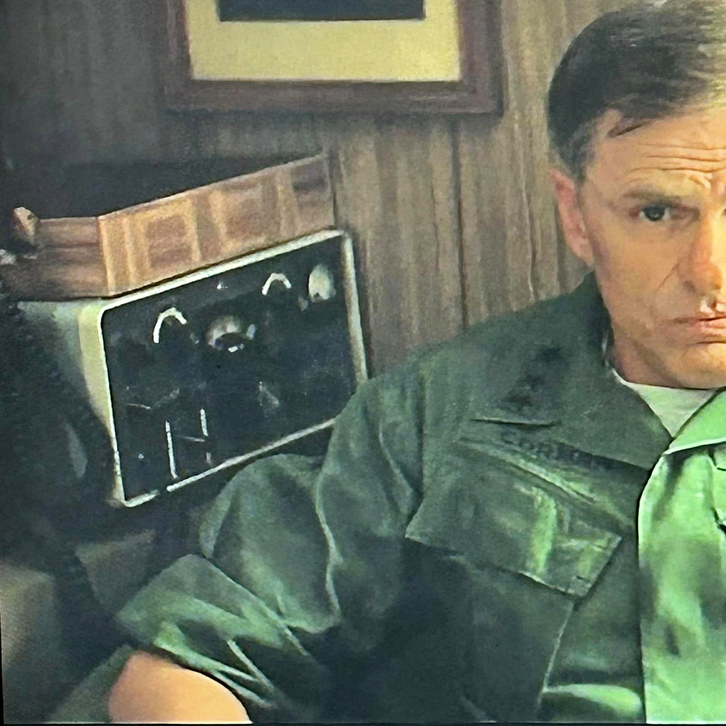 Collins Model KWM-2A Transceiver Radio in Apocalypse Now-set